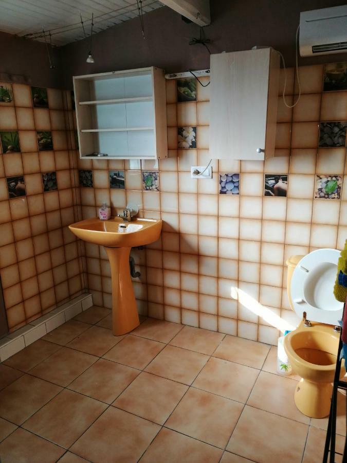 Appartement Proche Du Parc Des Expositions Avignon Bagian luar foto