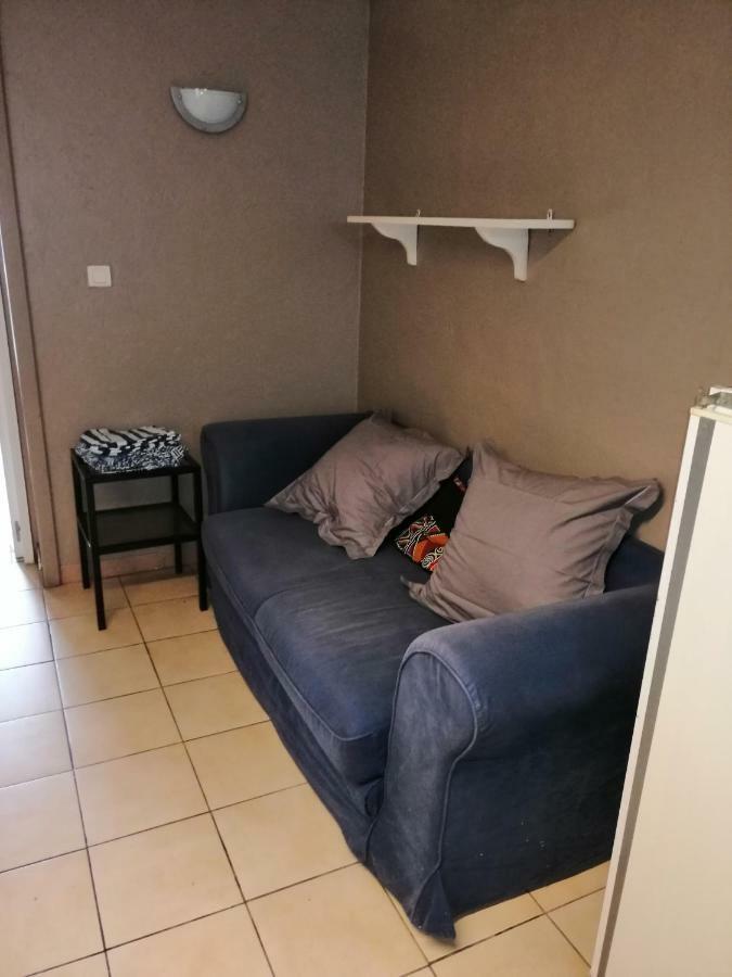 Appartement Proche Du Parc Des Expositions Avignon Bagian luar foto